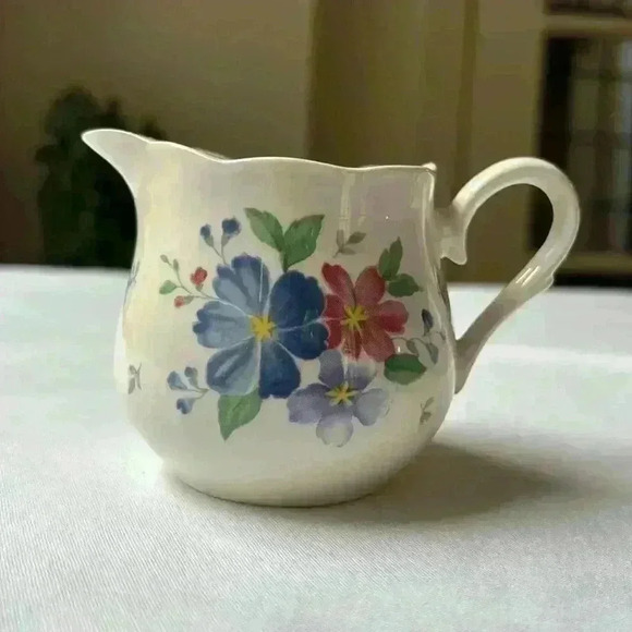 Nikko Blue Peony Sugar Bowl And Creamer Pattern:  Blue Peony - Picture 5 of 11